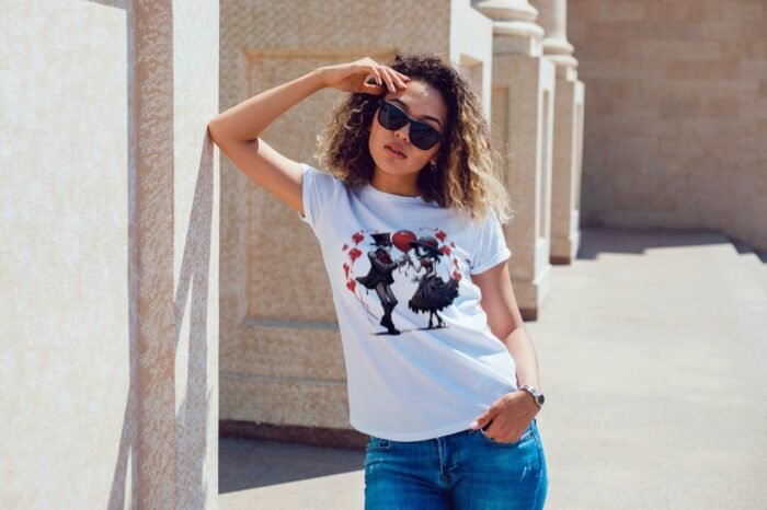 Valentine’s Day, Gothic style T- Shirt - Image 1