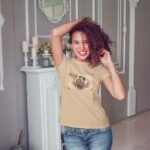 Valentine’s day , romantic retro style T shirt